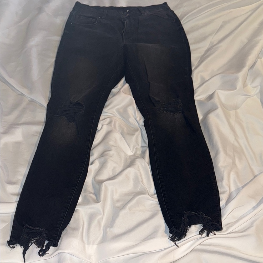 Black Super Skinny Jeans with Frayed Hem